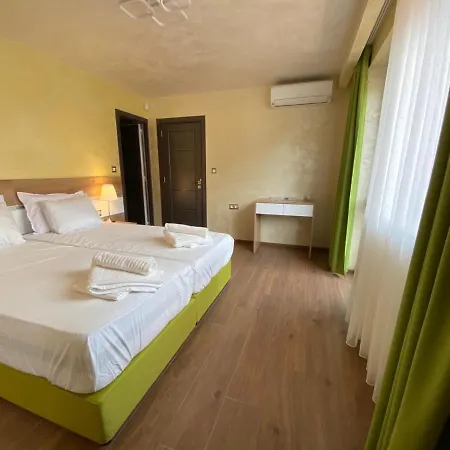 Amazing View And Cozy Atmosphere Апартаменты